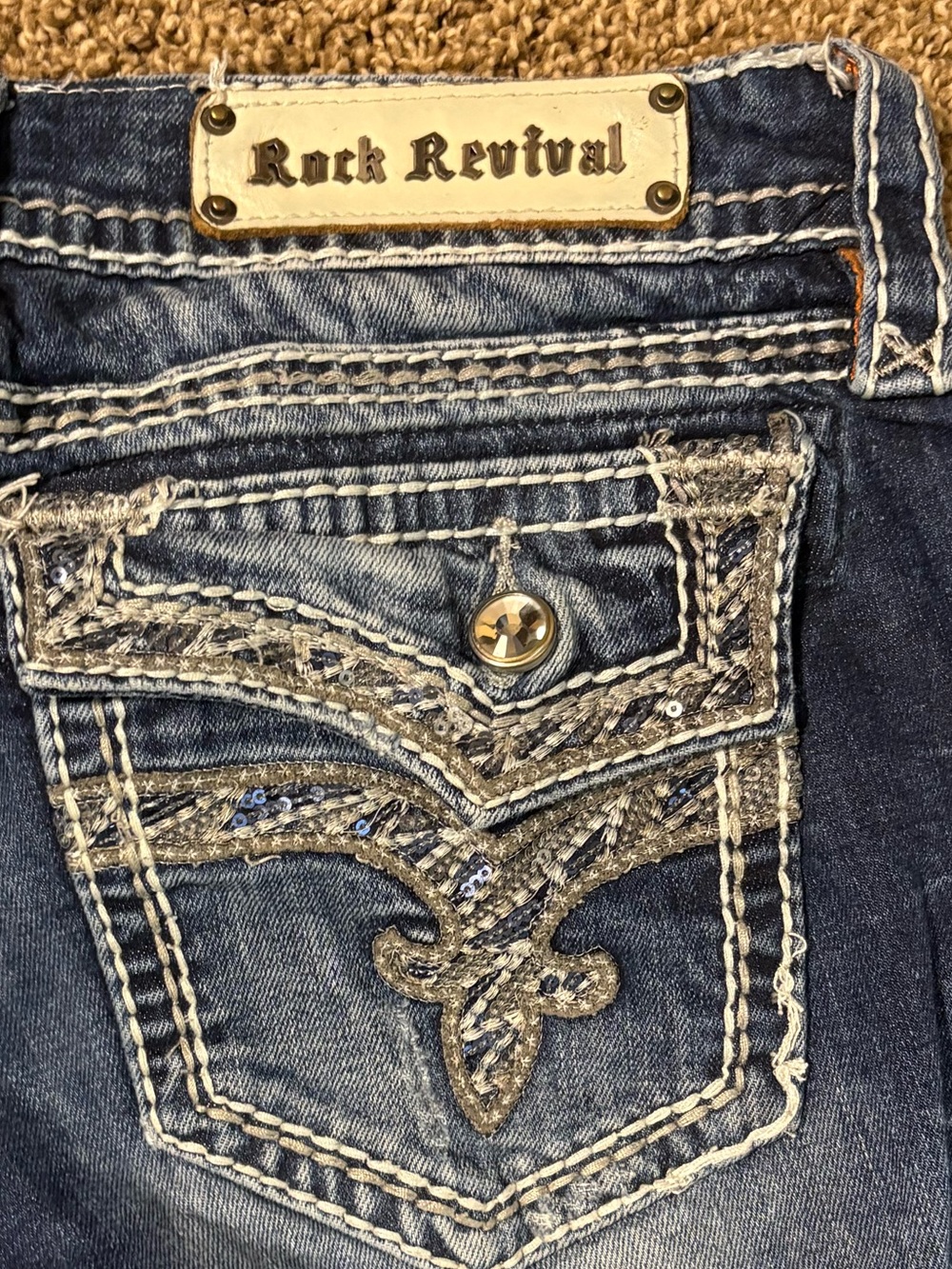 Size 31 Women Rock Revival Dark Blue Embellished Pocket Slim Straight Jeans